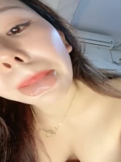 网红骚御姐风情万种！扭腰摆臀诱惑！张开双腿特写骚逼，揉捏奶子一脸骚样，浪