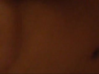 漂亮披肩饥渴美女与大屌男友酒店开房激情啪啪身材超棒女上骑乘疯狂扭动口爆颜