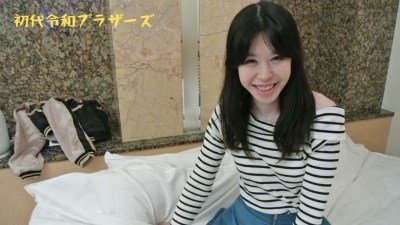 RB012 ホテルの廊下で出张マッサージのお姉さんをナンパした！的!