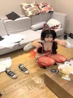 圣诞麋鹿装,周榜第二的女神,【江浙沪1】,D罩杯粉嫩尤物,专业直播设备,画质清晰,无套啪啪,香艳劲爆