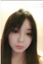 奶子无法一手掌握的萌妹子骑着男友的肉棒发骚给广大网友看